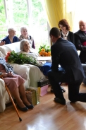 100 lat Pani Elwiry Bielewicz i Pani Stanis�awy Opali�skiej, 19.05.2016 r.32