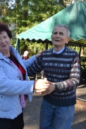 <q>Dzień Pieczonego Ziemniaka</q> w DPS w Stegnie, 30.09.2015 r.3