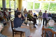 Gimnastyka i zaj�cia terapeutyczne w naszym DPS Maj 2015 r.1
