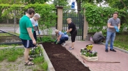 Sadzenie bratkw, 09.06.2022 r.2