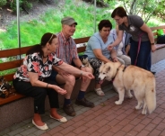Zaj�cia terapeutyczne z udzia�em psa, 29.07.2016 r.1